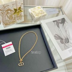 DIOR 목걸이