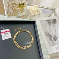 DIOR 목걸이