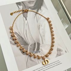 DIOR 목걸이