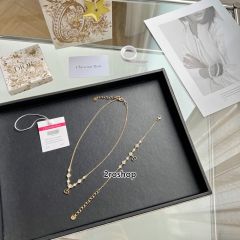 DIOR 목걸이