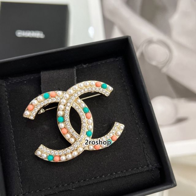 CHANEL 브로치