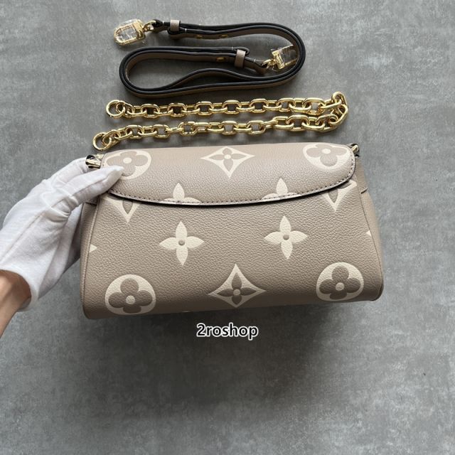 루이비통크로스백