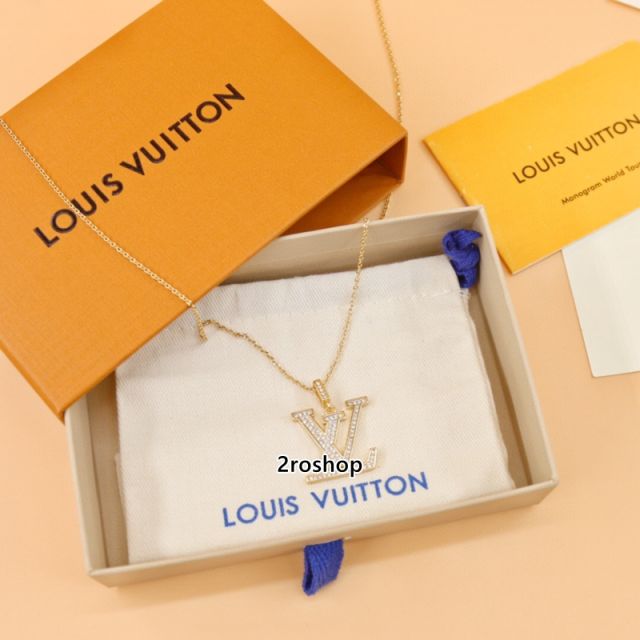 LV 목걸이