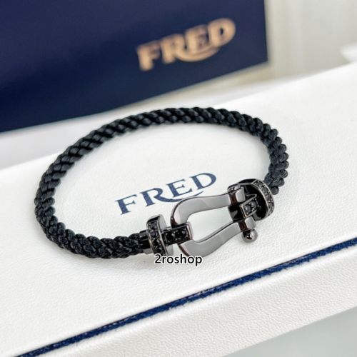 FRED 팔찌