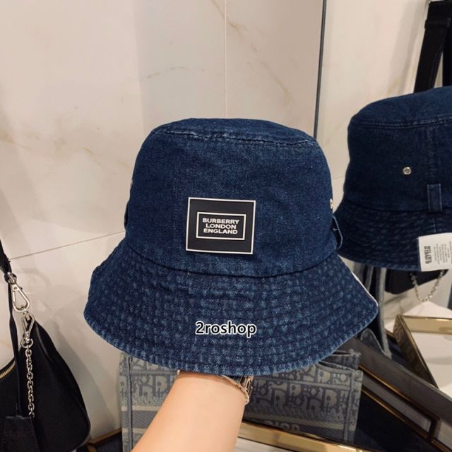 BURBERRY모자
