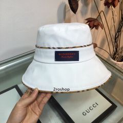 BURBERRY모자