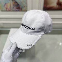 Balenciaga 모자
