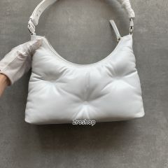 메종마르지엘라숄더백