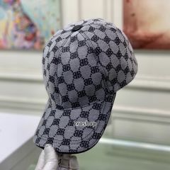 Balenciaga 모자
