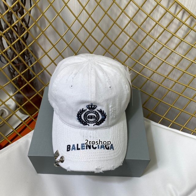 Balenciaga 모자