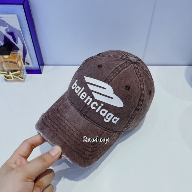 Balenciaga 모자