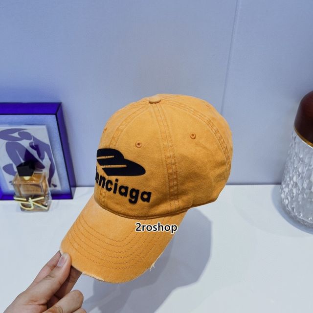 Balenciaga 모자