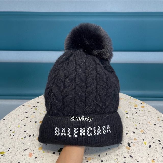 Balenciaga 모자