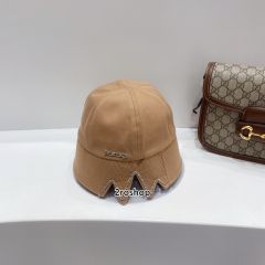 Balenciaga 모자