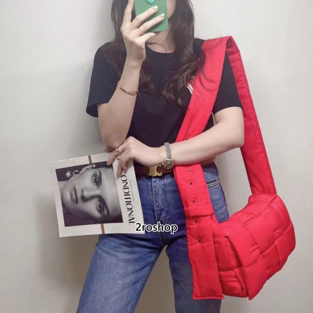 보테가베네타카세트크로스백