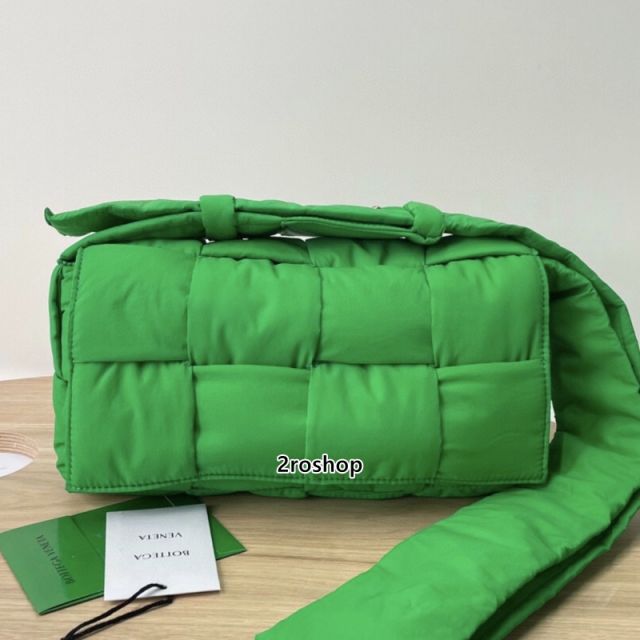 보테가베네타카세트크로스백