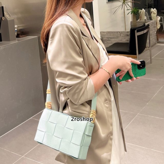 보테가베네타카세트백