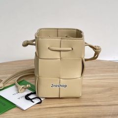 보테가베네타버킷백