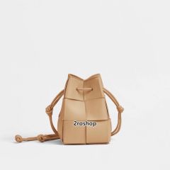 보테가베네타버킷백