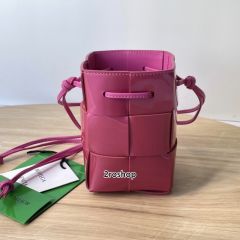 보테가베네타버킷백