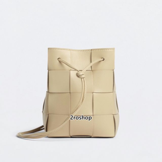 보테가베네타버킷백