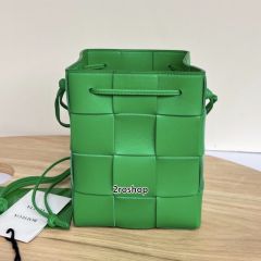 보테가베네타버킷백