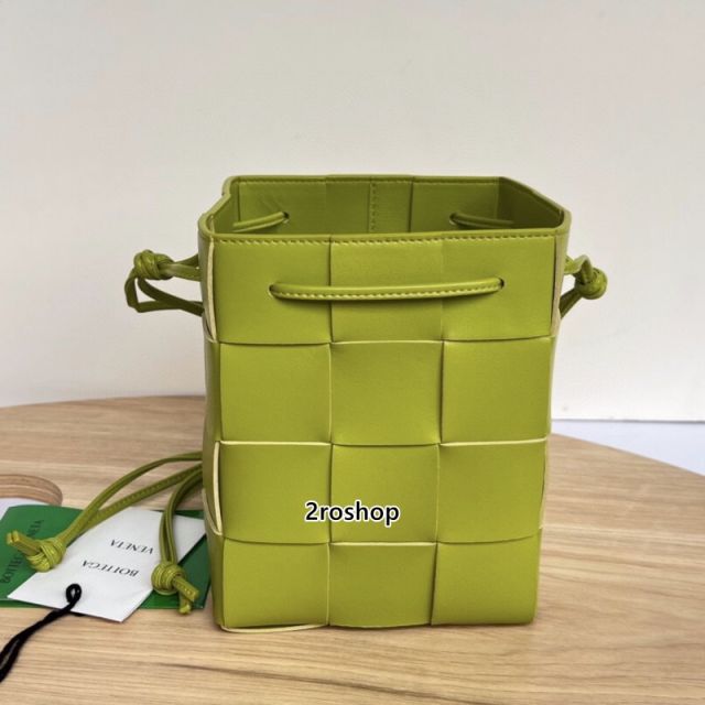 보테가베네타버킷백