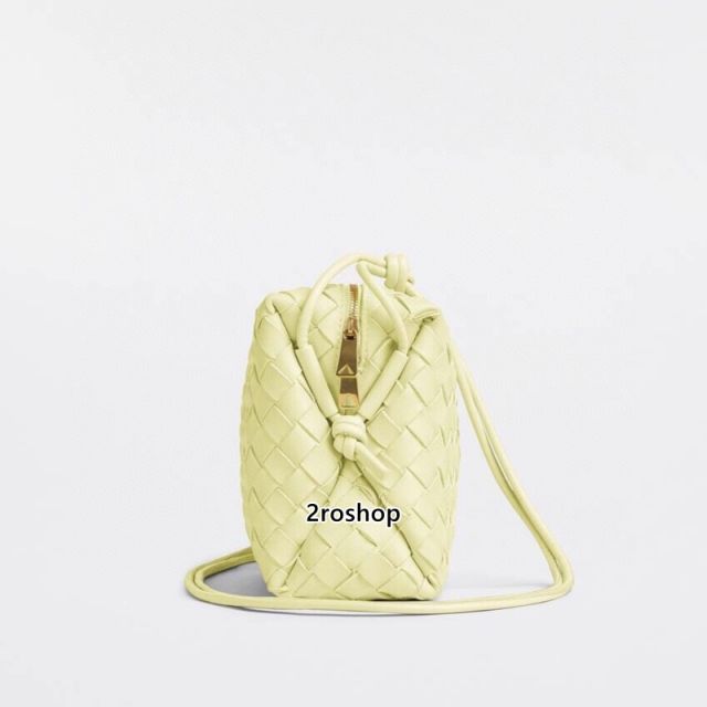 보테가베네타카매라백