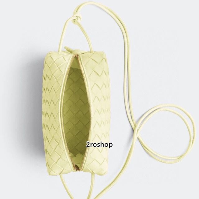 보테가베네타카매라백