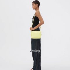 보테가베네타카매라백