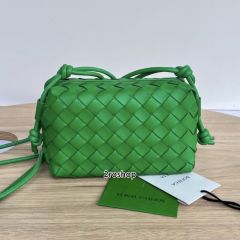 보테가베네타크로스백