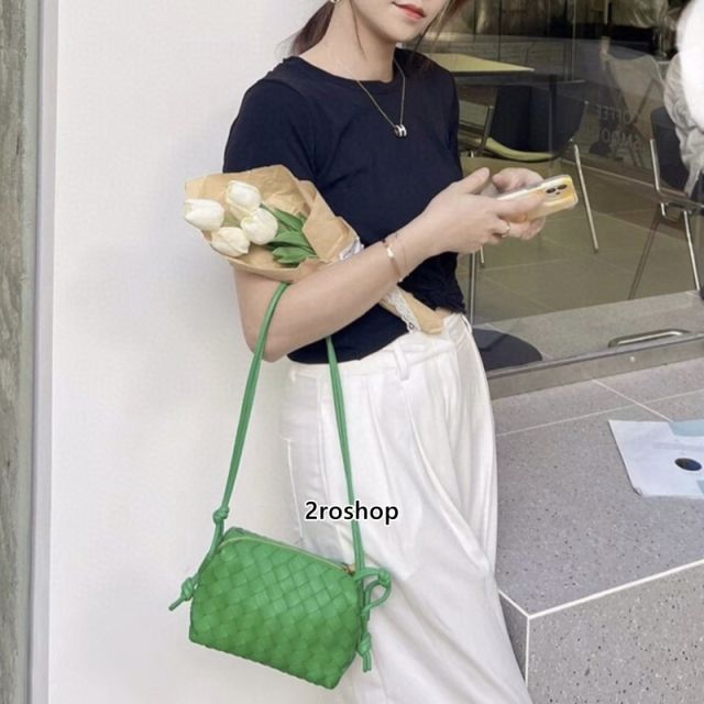 보테가베네타크로스백