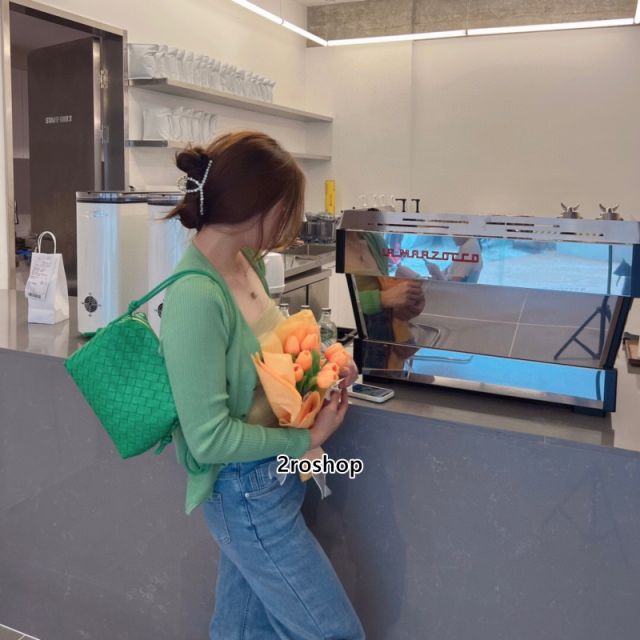 보테가베네타크로스백