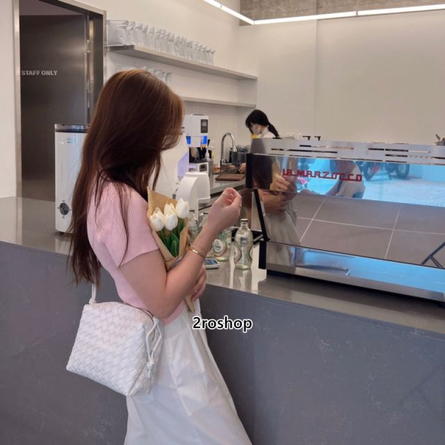 보테가베네타크로스백