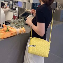 보테가베네타크로스백