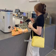 보테가베네타크로스백