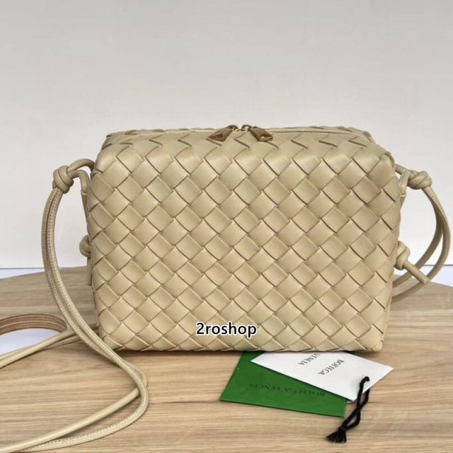 보테가베네타크로스백