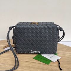 보테가베네타크로스백