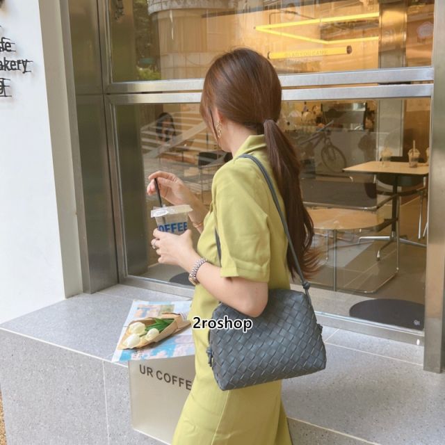 보테가베네타크로스백