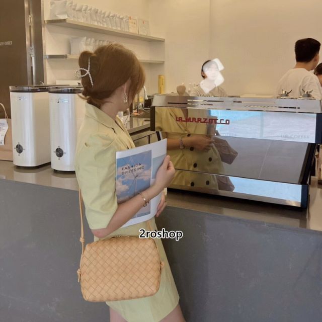 보테가베네타크로스백