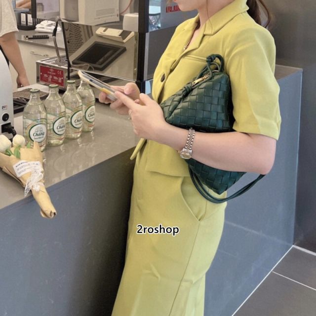 보테가베네타크로스백