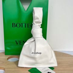 보테가베네타클러치