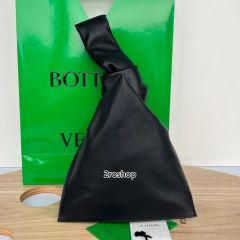 보테가베네타클러치