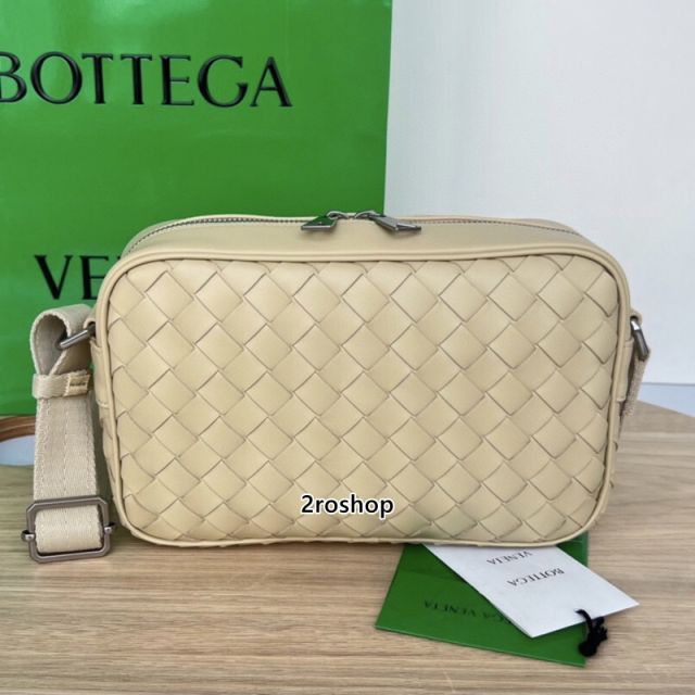 보테가베네타카매라백