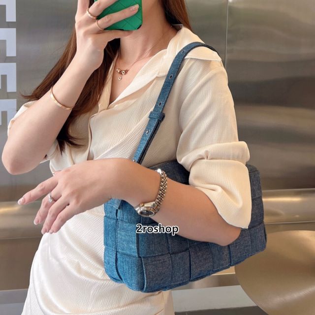 보테가베네타가세트크로스백