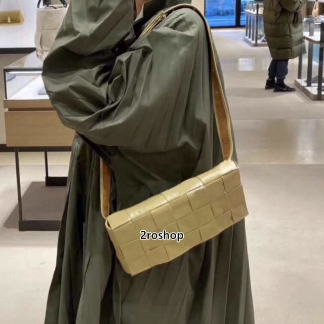 보테가베네타벨트백