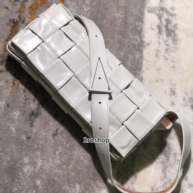 보테가베네타벨트백