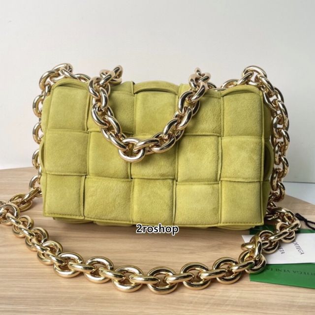 보테가베네타패딩체인카세트백