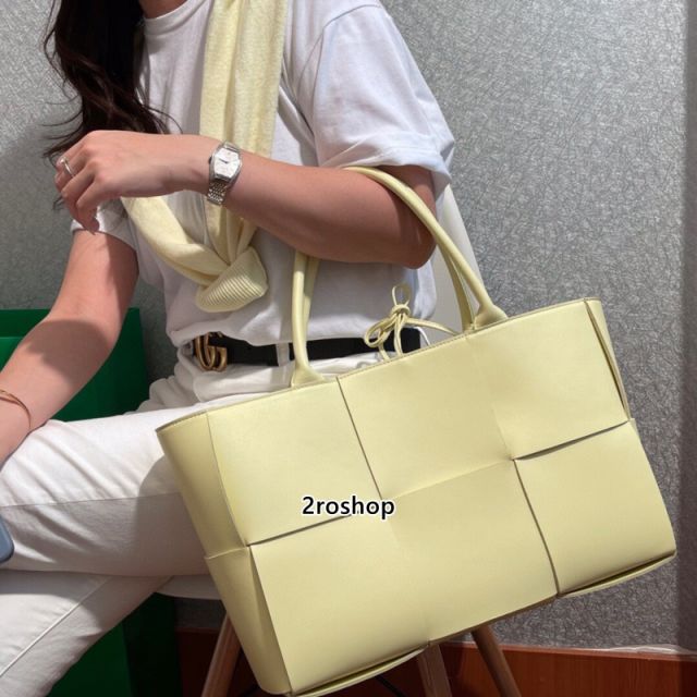 보테가베네타아르코토트백