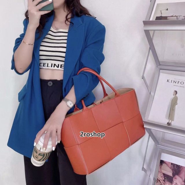 보테가베네타아르코토트백